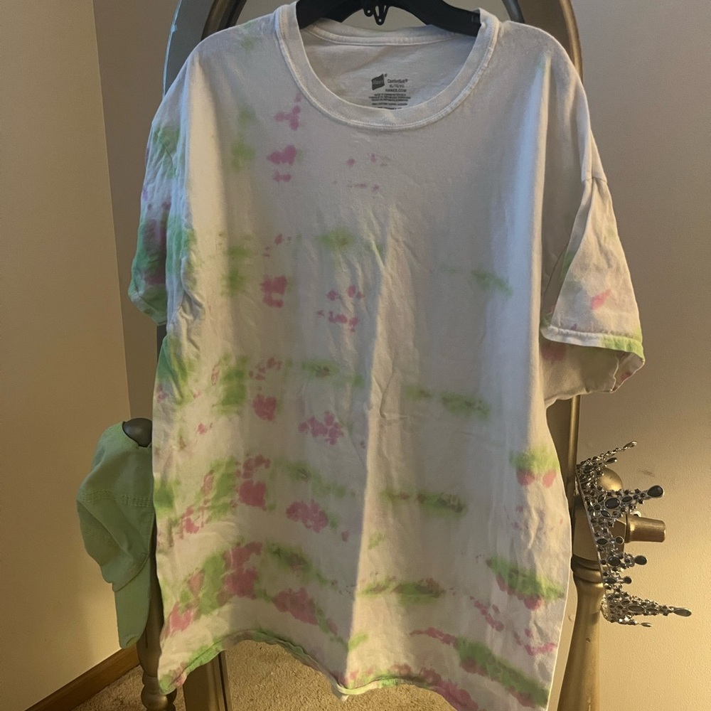 Women’s Hanes Tie-Dye Short Sleeve Tee